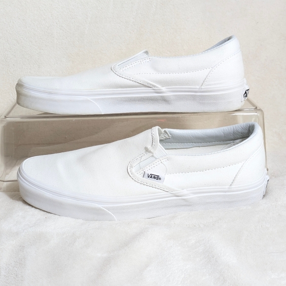 Vans Unisex Classic White Canvas Slip-Ons Casual Resortwear Spring Summer W 8.5 - Picture 2 of 8